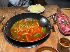 -贵厨酸汤牛肉(汇金星力城店)