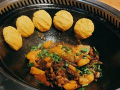 -锅老头海鲜铁锅炖