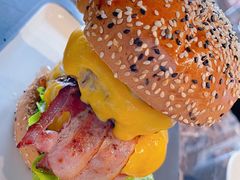 芝心牛肉汉堡-Lets burger非常汉堡·环球风味(蓝色港湾店)