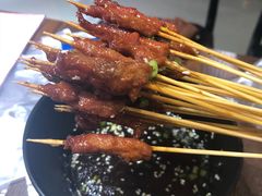 -虾弄弄海派小龙虾·牛羊蝎子火锅