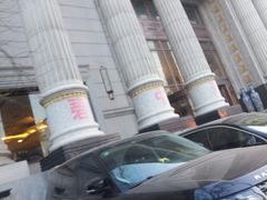 -碧中海汤泉汗蒸酒店