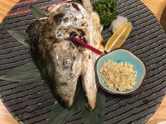 盐烤三文鱼头-隐泉京望日式料理(太和广场店)