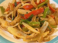 -伊带伊路新疆美食府(呼家楼店)