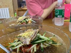 -服务大楼冷面(延大店)