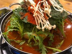-喇喇排骨火锅·传统韩式脊骨汤(望京西园总店)