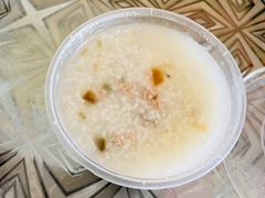 皮蛋瘦肉粥-杭州小笼包黄焖鸡米饭(肇工北街店)