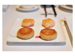 煎莲藕饼拼煎虾饼-花城苑广府菜(侨鑫店)