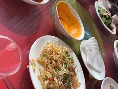 -华旗酒店餐厅