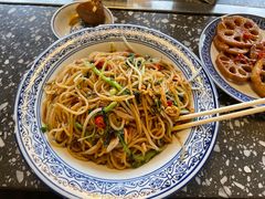 -赣南粉局·江西小炒·锅气炒粉(人民广场店)