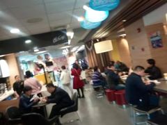 大堂-麦当劳(曲阳店)