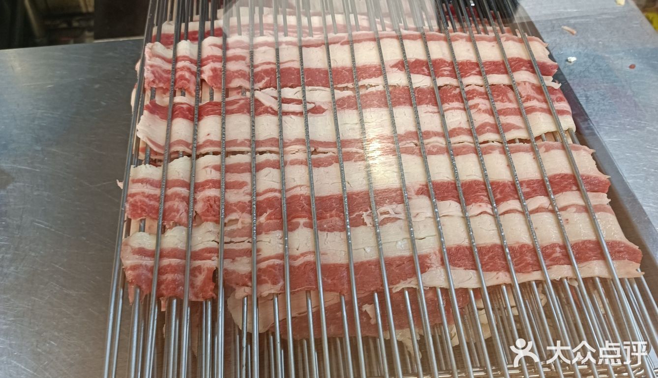 师傅历经训练 做出真正的美味