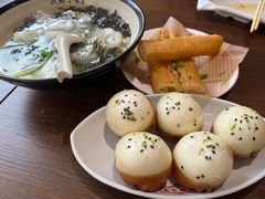 -玖鲜小笼(中山广场店)