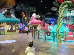 -蓝精灵乐园·世茂精灵之城主题乐园