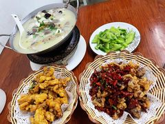 -胡子饮食店