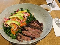 煎牛肉能量Bowl-Wagas沃歌斯(太古汇店)