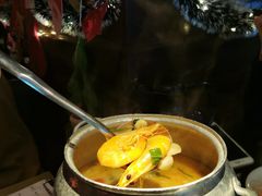 -大头虾越式风味餐厅(光明广场店)