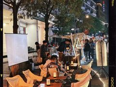 -吴山路夜市