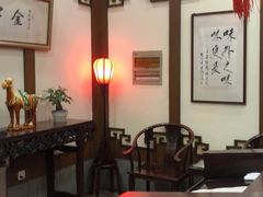 -梅龙镇酒家(南京西路总店)