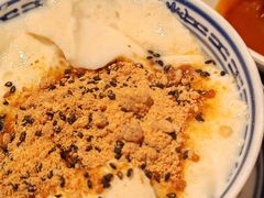 -邹开喜·小海鲜醉鸡煲·潮汕鲜切牛肉店(襄阳北路店)