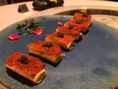 鱼子酱麒麟片皮鸭-广州富力丽思卡尔顿酒店·丽轩·粤菜
