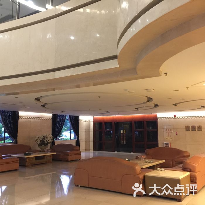 元生态休闲酒店佛山店-商务中心