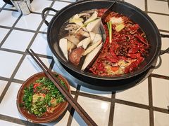 -贰回巷火锅馆(钟楼店)
