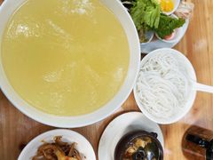 -德致祥云南过桥米线(云天小苑店)