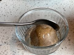 黑松茸冰激凌-半山腰·云南菜(侨福芳草地店)