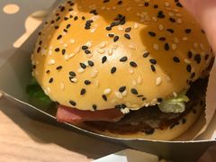 -麦当劳(百联西郊购物中心店)