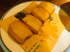 -揽季锅物会·海鲜姿造(五四路店)