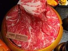m9上脑-牛New寿喜烧(金茂览秀城店)