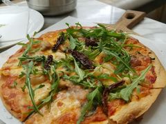 辣香肠双层芝士番茄薄饼-农畉LONFOOD(福田星河COCOPark店)