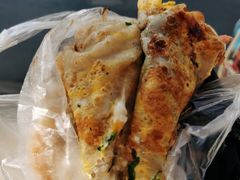 -正宗杂粮煎饼香软鸡蛋饼