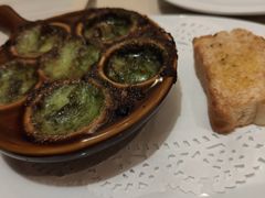-必胜客(绿地新都会店)