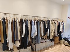 -眷顾自助服装工作室(中南金石国际广场A座店)