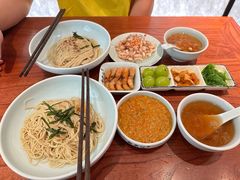 -裕兴记•蟹黄面馆(人民广场店)