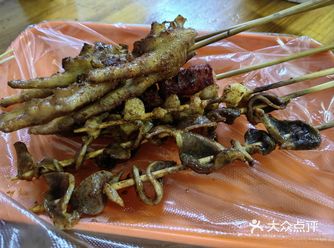 大部分人人对老家都会有一种很浓的归属感，我也不例外