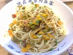 武汉热干面-文叔·湖北名小吃·小龙虾(华强北店)