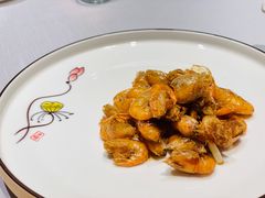 油爆小河虾-屋里厢上海菜馆