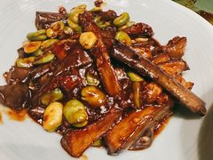 蚕豆烧紫皮茄子-那家小馆•北京菜•烤鸭(中关村店)