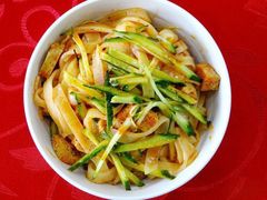 -陇上全荟兰州传统牛肉面(延吉路店)