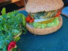 绿巨人纯素亚麻籽汉堡-O'mills Sourdough Bakery&Bistro(永嘉路店)