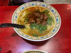 -金杨拉面王小吃面馆·牛三宝面·红烧牛肉粉