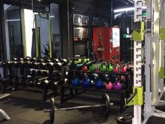 -Liking Fit24小时智能健身(金汇路韩国街店)