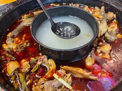 -重庆烧鸡公火锅(簋街店)