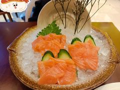 -南湖名都·景湖轩全日制餐厅·海鲜自助·东南亚风味·临湖而食