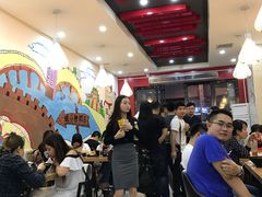等位区-螺小胖柳州螺蛳粉(钟楼总店)
