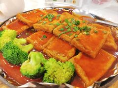 铁板酸菜豆腐-朱仔记食府(江南大道店)