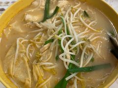 -谭仔米线(皇庭广场店)