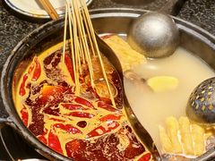 -两三事小郡肝串串香火锅(桂庙店)